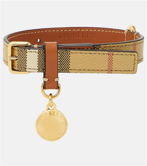 Burberry Check faux leather dog collar in 